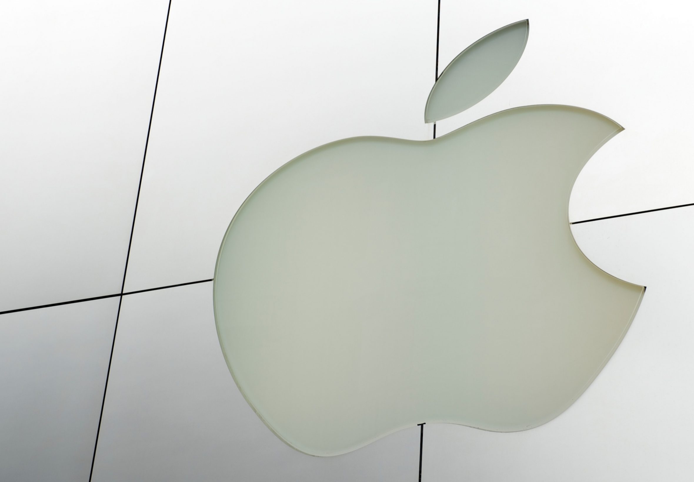 2360x1640 iPad Air wallpaper 4k Silver Apple Building iPad Wallpaper 2360x1640 pixels resolution