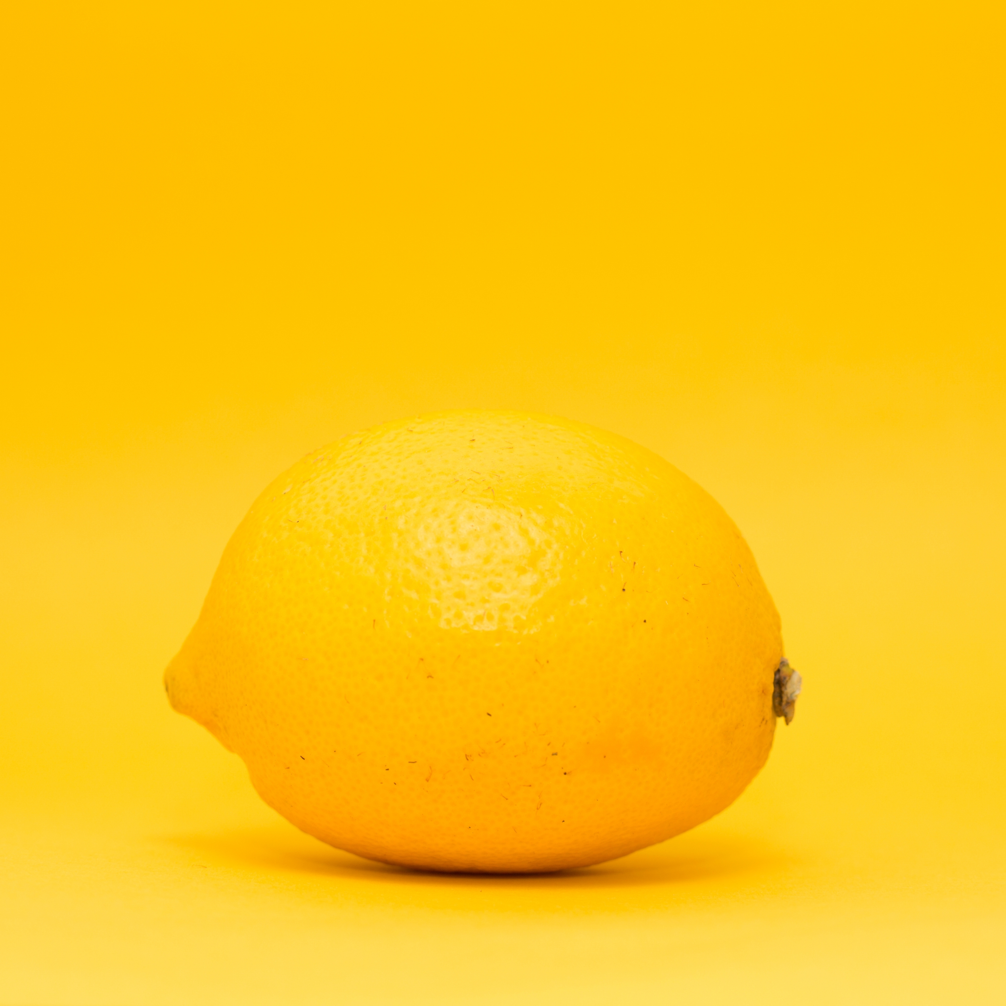 Yellow Lemon iPad Wallpaper