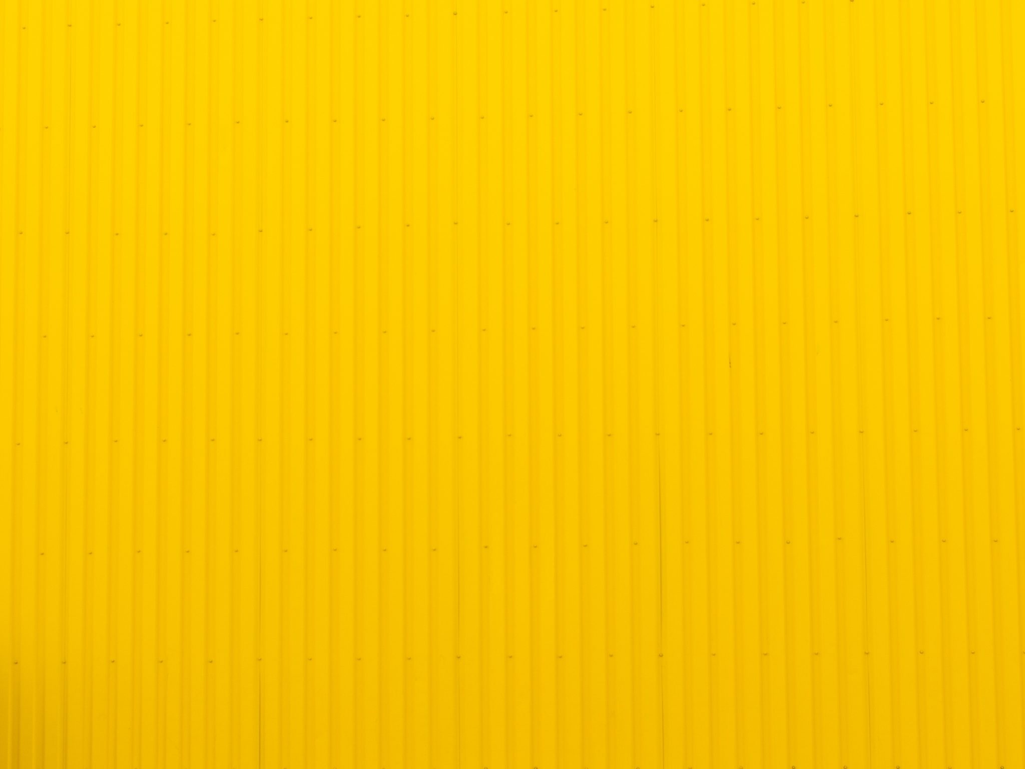 2048x1536 wallpaper Yellow Wall iPad Wallpaper 2048x1536 pixels resolution